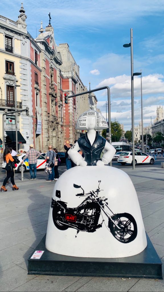 las meninas gran via